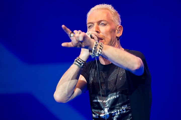 MNM Back to the 90’s & 00’s @ Sportpaleis, picture 61, photographed by Marc Verdonck - FrontView Magazine