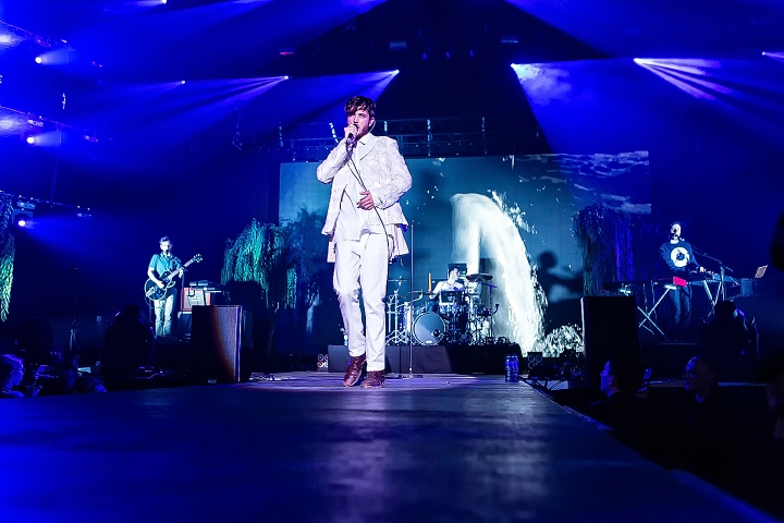 Oscar & The Wolf @ Pias Nites 2015, foto 32, foto's door Edwin Houdevelt - FrontView Magazine