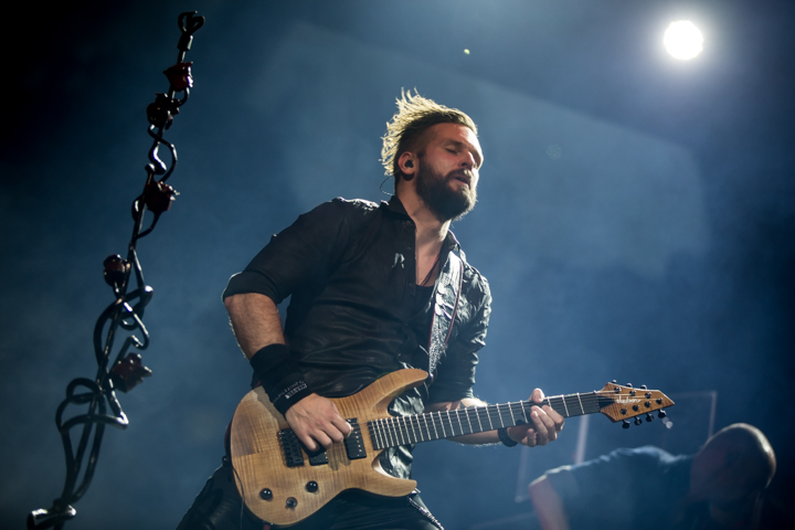 Within Temptation @ Paaspop 2015, picture 24, photographed by Dorien Goetschalckx - FrontView Magazine