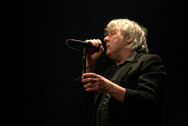 Arno @ Ancienne Belgique, foto 21, foto's door Bart Baevegems - FrontView Magazine