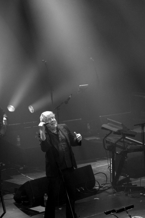 Arno @ Ancienne Belgique, foto 47, foto's door Bart Baevegems - FrontView Magazine