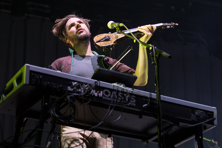 dEUS @ Paaspop 2015, picture 17, photographed by Dorien Goetschalckx - FrontView Magazine