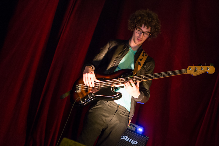 Michael Prins @ Paaspop 2015, picture 2, photographed by Dorien Goetschalckx - FrontView Magazine