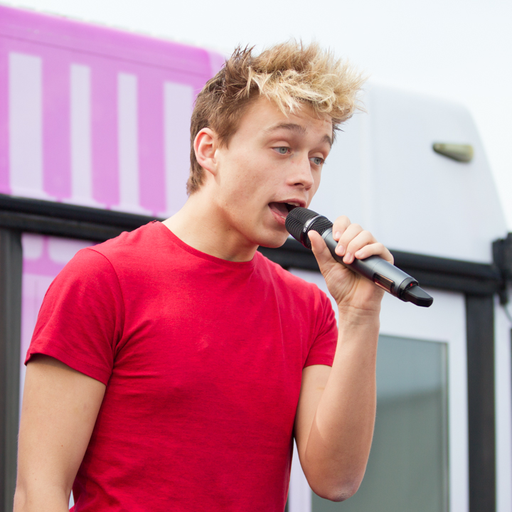 Boycode showcase @ Carrefour Oostakker, foto 39, foto's door Guy Danneels - FrontView Magazine