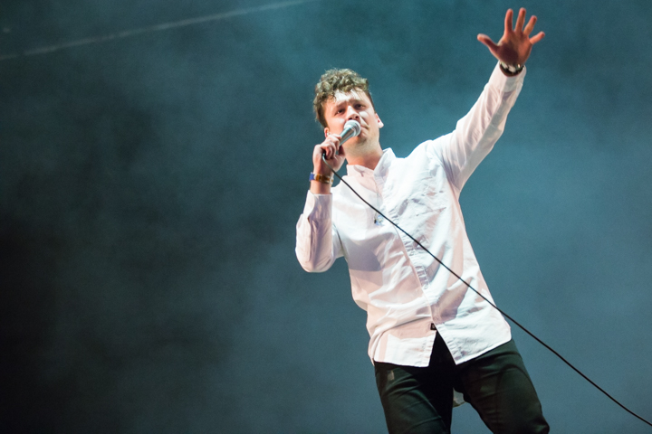 Handsome Poets @ Paaspop 2015, picture 1, photographed by Dorien Goetschalckx - FrontView Magazine