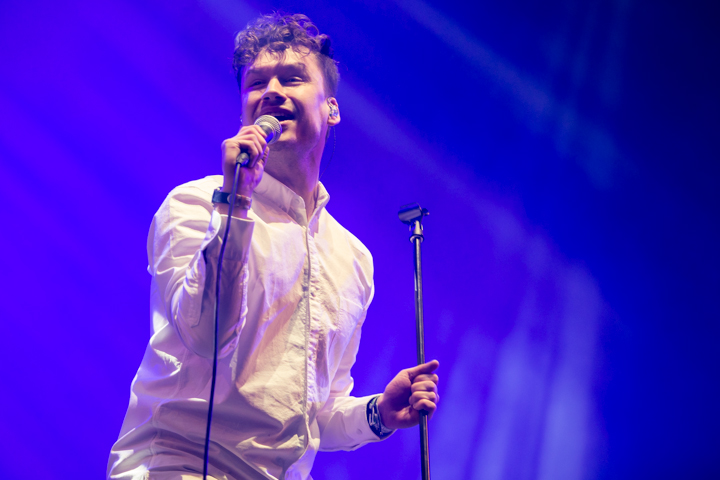 Handsome Poets @ Paaspop 2015, picture 3, photographed by Dorien Goetschalckx - FrontView Magazine