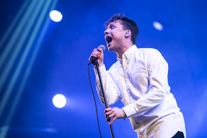 Handsome Poets @ Paaspop 2015, picture 10, photographed by Dorien Goetschalckx - FrontView Magazine