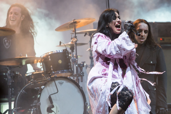 Lacuna Coil @ Paaspop 2015, picture 16, photographed by Dorien Goetschalckx - FrontView Magazine