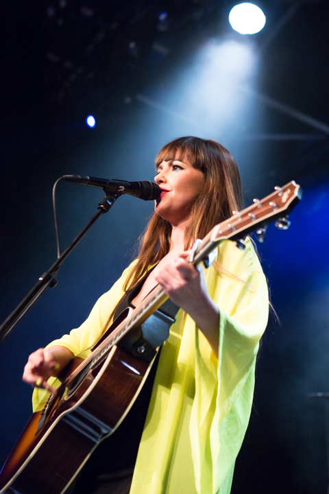 PollyAnna @ Paaspop 2015, picture 2, photographed by Dorien Goetschalckx - FrontView Magazine