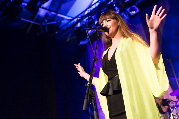 PollyAnna @ Paaspop 2015, picture 6, photographed by Dorien Goetschalckx - FrontView Magazine