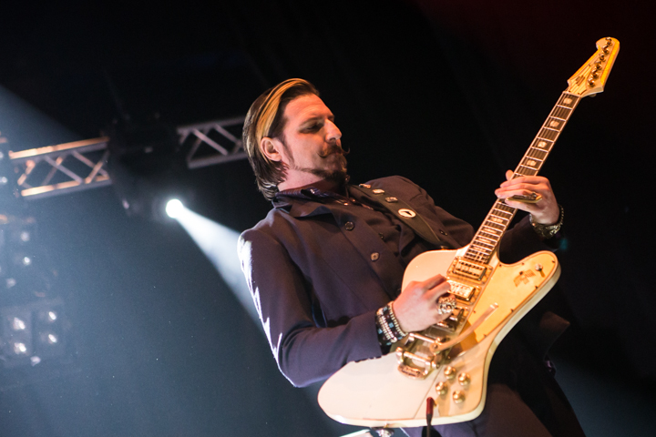 Rival Sons @ Paaspop 2015, picture 9, photographed by Dorien Goetschalckx - FrontView Magazine