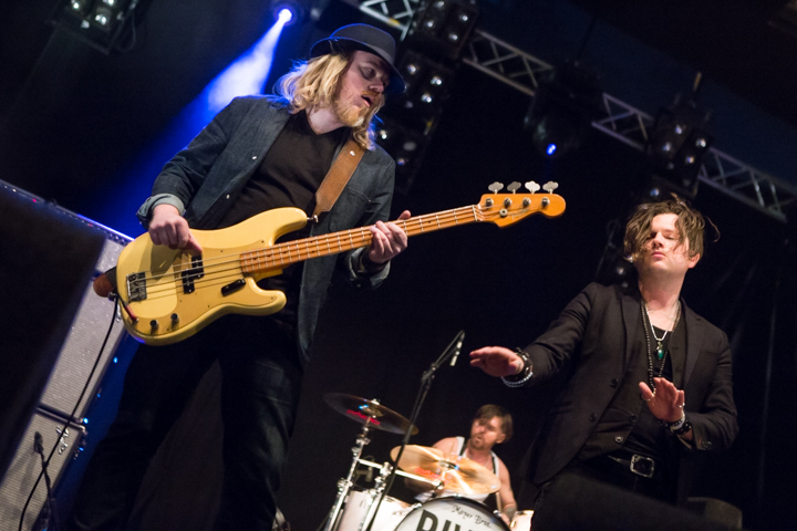 Rival Sons @ Paaspop 2015, picture 16, photographed by Dorien Goetschalckx - FrontView Magazine