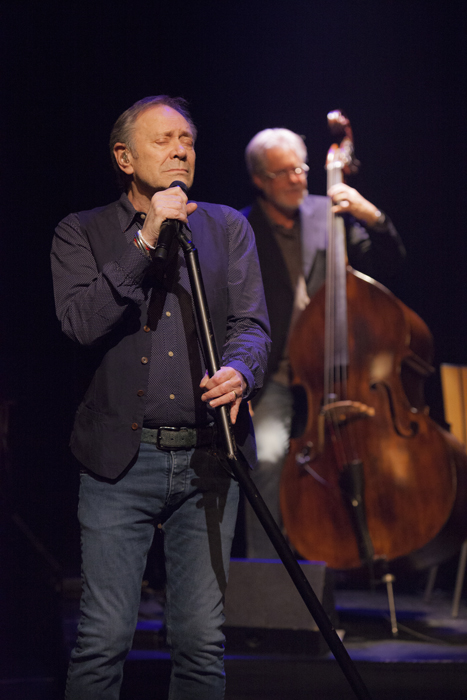 Rob de Nijs @ Cc Casino Koksijde, picture 1, photographed by Frank Lambrechts - FrontView Magazine