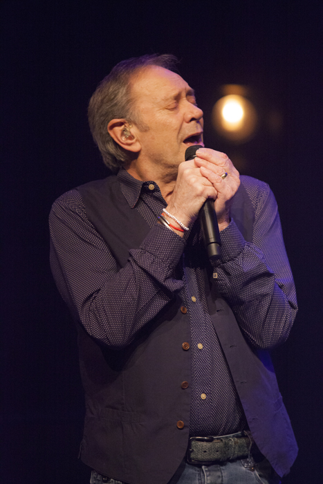 Rob de Nijs @ Cc Casino Koksijde, picture 2, photographed by Frank Lambrechts - FrontView Magazine