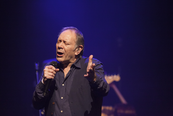 Rob de Nijs @ Cc Casino Koksijde, picture 5, photographed by Frank Lambrechts - FrontView Magazine