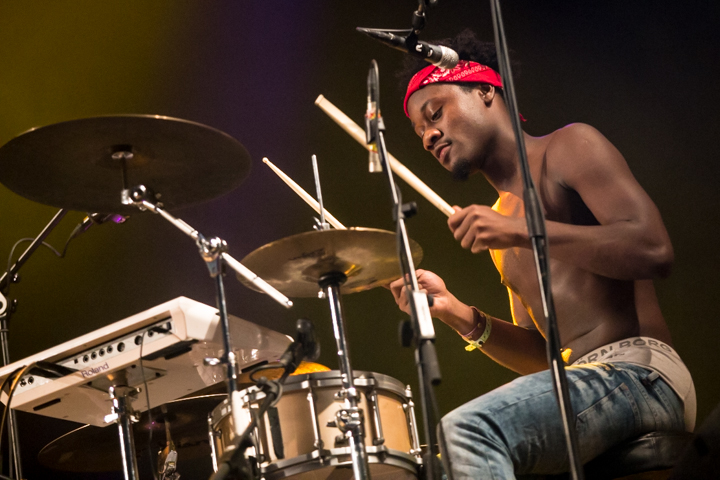 Typhoon @ Paaspop 2015, picture 5, photographed by Dorien Goetschalckx - FrontView Magazine