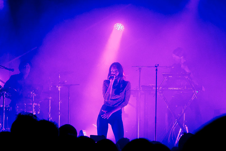 Tove Lo Botanique, picture 3, photographed by Kris Saelen - FrontView Magazine