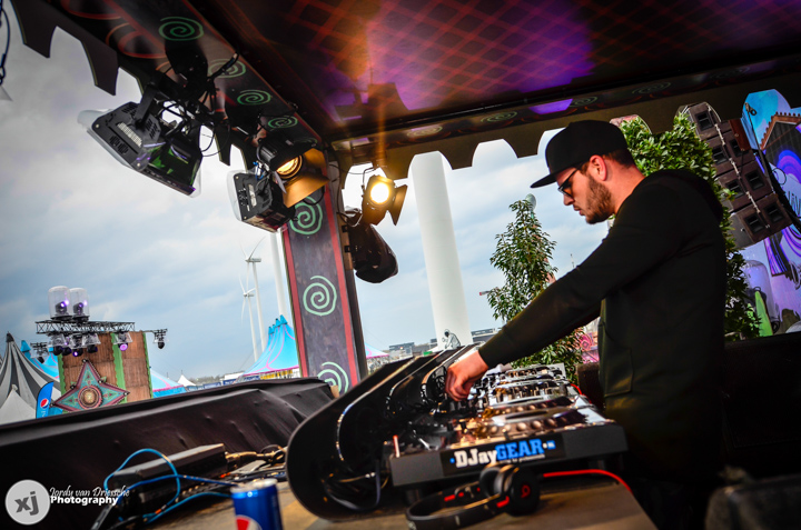 DayDream Festival 2015 @ Festivalpark Lommel, picture 5, photographed by Jordy Van Driessche - FrontView Magazine