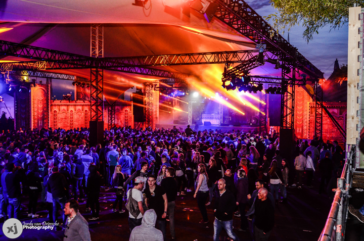DayDream Festival 2015 @ Festivalpark Lommel, picture 107, photographed by Jordy Van Driessche - FrontView Magazine