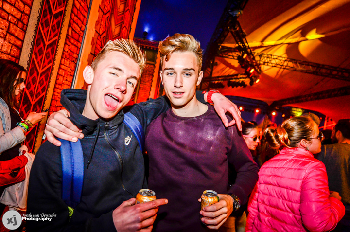 DayDream Festival 2015 @ Festivalpark Lommel, picture 115, photographed by Jordy Van Driessche - FrontView Magazine
