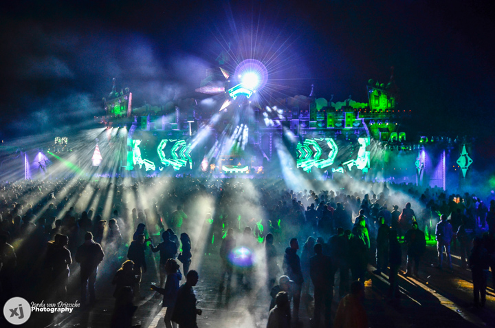 DayDream Festival 2015 @ Festivalpark Lommel, picture 183, photographed by Jordy Van Driessche - FrontView Magazine