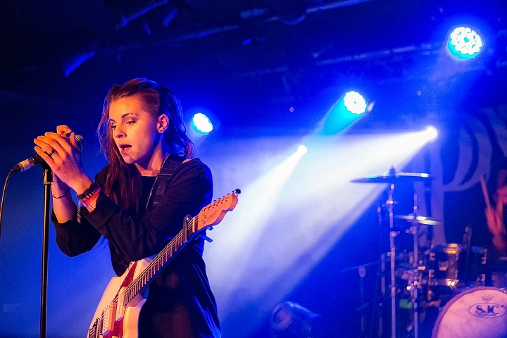 PVRIS @ Trix, picture 5, photographed by Edwin Houdevelt - FrontView Magazine