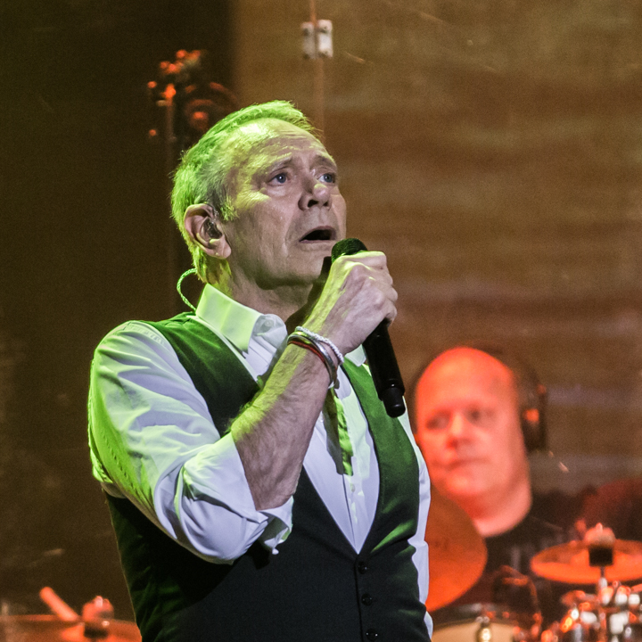 Rob de Nijs @ Capitole te Gent, picture 18, photographed by Guy Danneels - FrontView Magazine