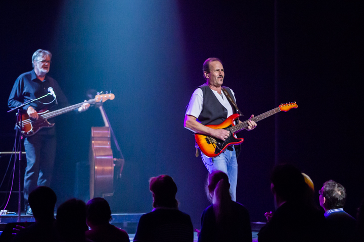 Rob de Nijs @ Capitole te Gent, picture 66, photographed by Guy Danneels - FrontView Magazine