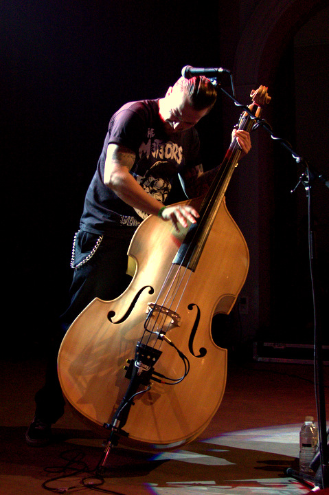 The Meteors @ De Casino, picture 8, photographed by Bart Baevegems - FrontView Magazine