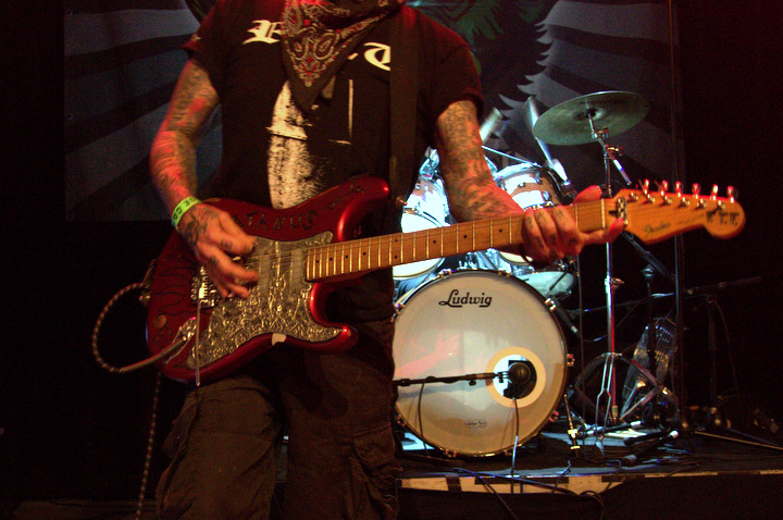 The Meteors @ De Casino, picture 14, photographed by Bart Baevegems - FrontView Magazine
