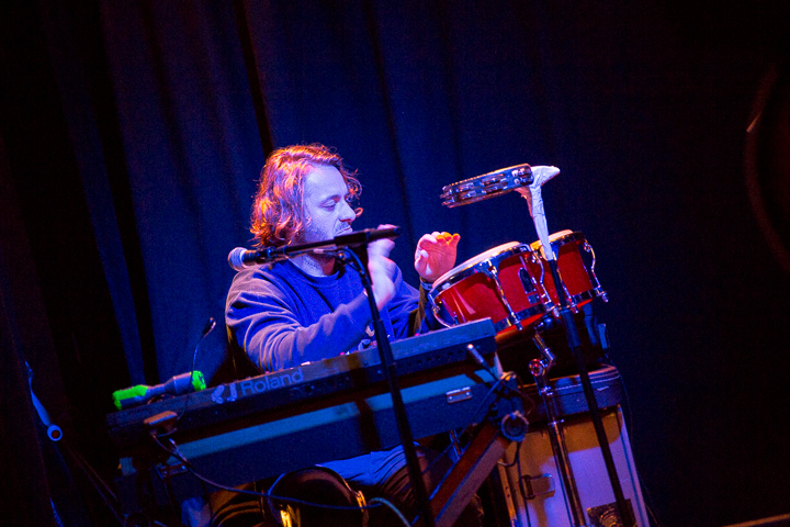 Bed Rugs @ Het Depot, picture 3, photographed by Kurt Jacobs - FrontView Magazine