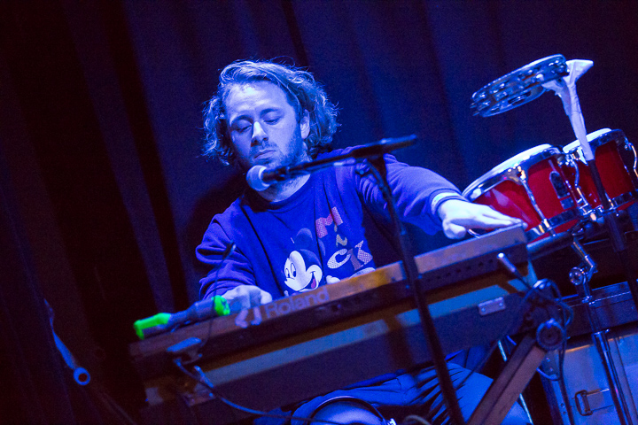Bed Rugs @ Het Depot, picture 7, photographed by Kurt Jacobs - FrontView Magazine