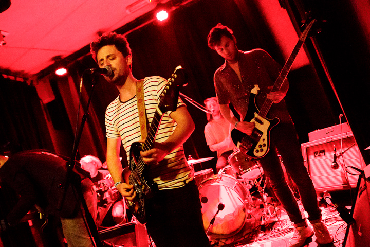Bed Rugs @ Het Depot, picture 9, photographed by Kurt Jacobs - FrontView Magazine