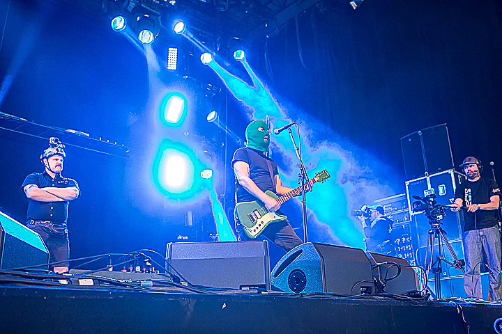 Masked Intruder @ GroezRock 2015, picture 6, photographed by Edwin Houdevelt - FrontView Magazine