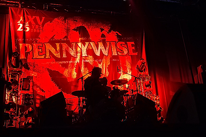 Pennywise @ GroezRock 2015, picture 1, photographed by Edwin Houdevelt - FrontView Magazine