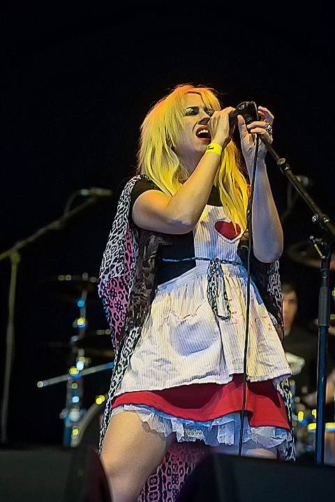 Love Zombies @ GroezRock 2015, picture 3, photographed by Edwin Houdevelt - FrontView Magazine