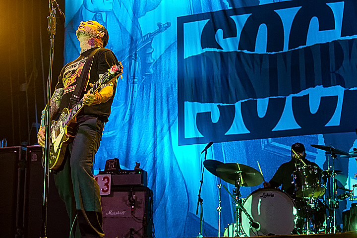 Social Distortion @ GroezRock 2015, picture 13, photographed by Edwin Houdevelt - FrontView Magazine