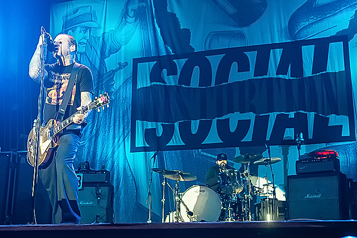 Social Distortion @ GroezRock 2015, picture 16, photographed by Edwin Houdevelt - FrontView Magazine