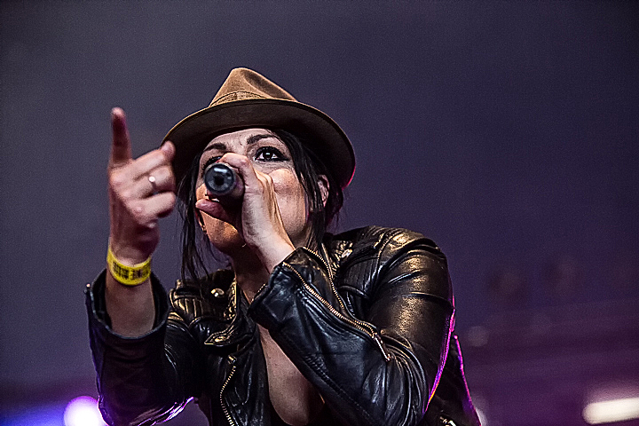 The Interrupters @ GroezRock 2015, picture 2, photographed by Edwin Houdevelt - FrontView Magazine