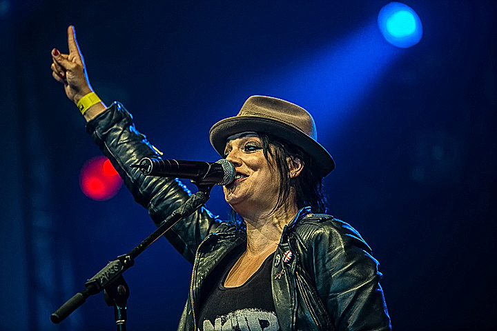 The Interrupters @ GroezRock 2015, picture 12, photographed by Edwin Houdevelt - FrontView Magazine