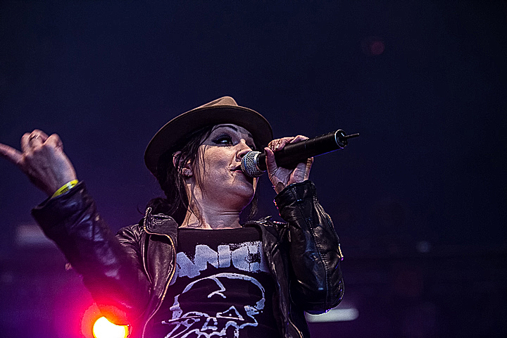 The Interrupters @ GroezRock 2015, picture 14, photographed by Edwin Houdevelt - FrontView Magazine