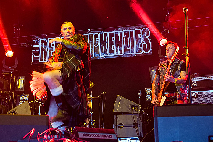 The Real McKenzies @ GroezRock 2015, picture 16, photographed by Edwin Houdevelt - FrontView Magazine