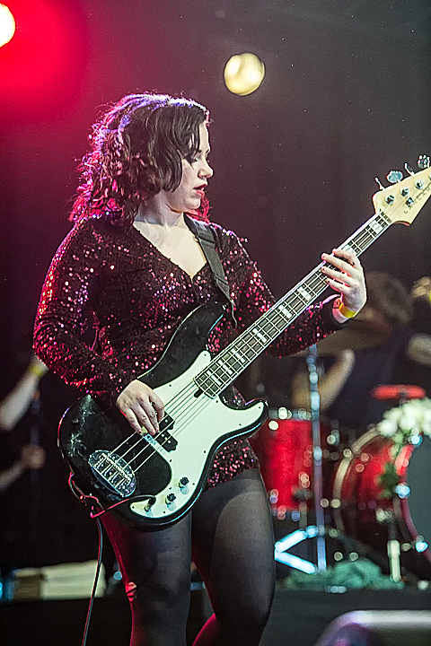 Turbowolf @ GroezRock 2015, picture 7, photographed by Edwin Houdevelt - FrontView Magazine
