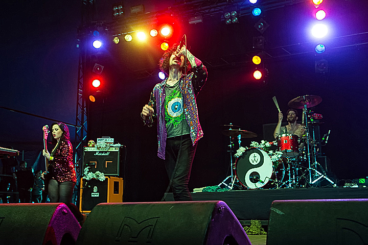 Turbowolf @ GroezRock 2015, picture 20, photographed by Edwin Houdevelt - FrontView Magazine
