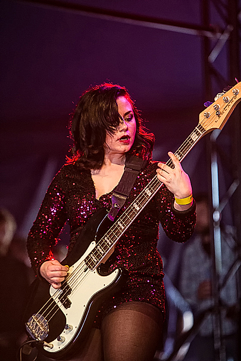 Turbowolf @ GroezRock 2015, picture 23, photographed by Edwin Houdevelt - FrontView Magazine