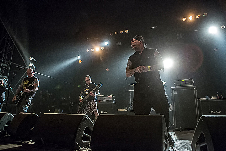 Agnostic Front @ GroezRock 2015, picture 4, photographed by Edwin Houdevelt - FrontView Magazine