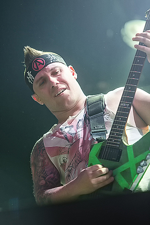 Atreyu @ GroezRock 2015, picture 5, photographed by Edwin Houdevelt - FrontView Magazine