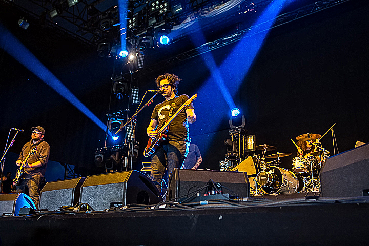 Motion City Soundtrack @ GroezRock 2015, picture 1, photographed by Edwin Houdevelt - FrontView Magazine