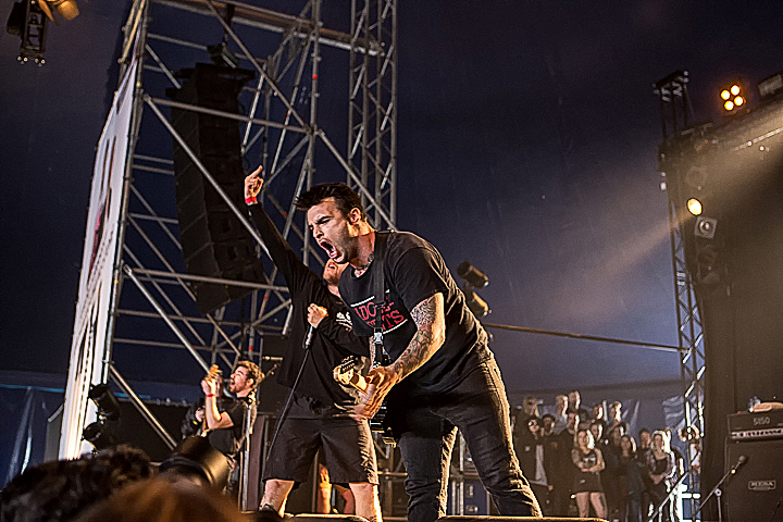 Stick To Your Guns @ GroezRock 2015, picture 14, photographed by Edwin Houdevelt - FrontView Magazine