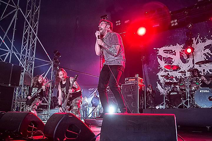 Suicide Silence @ GroezRock 2015, foto 2, foto's door Edwin Houdevelt - FrontView Magazine